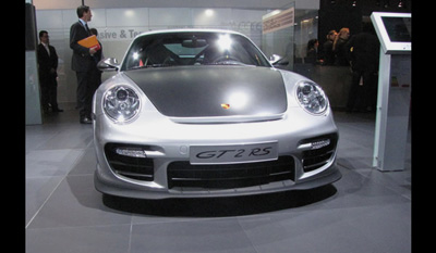 The Porsche 911 GT2 RS 2010 8